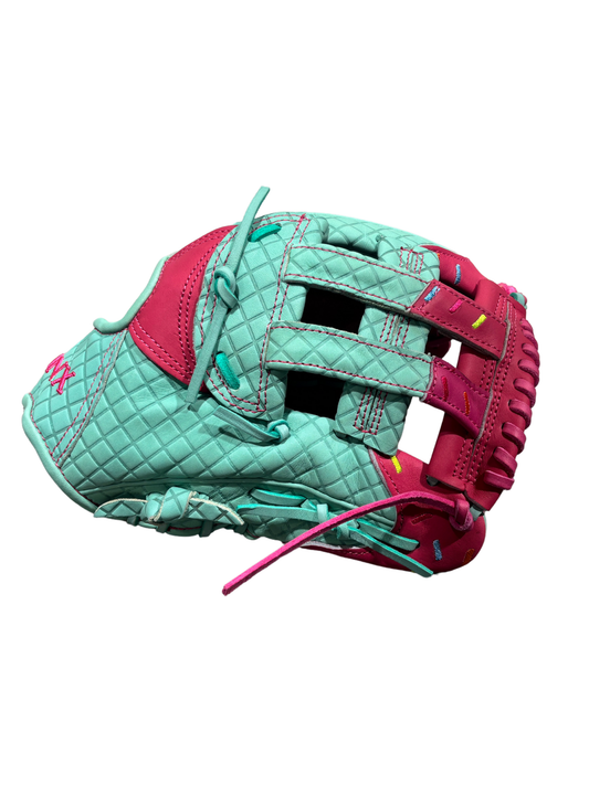 Onyx Ice Cream Drip Fielding Glove