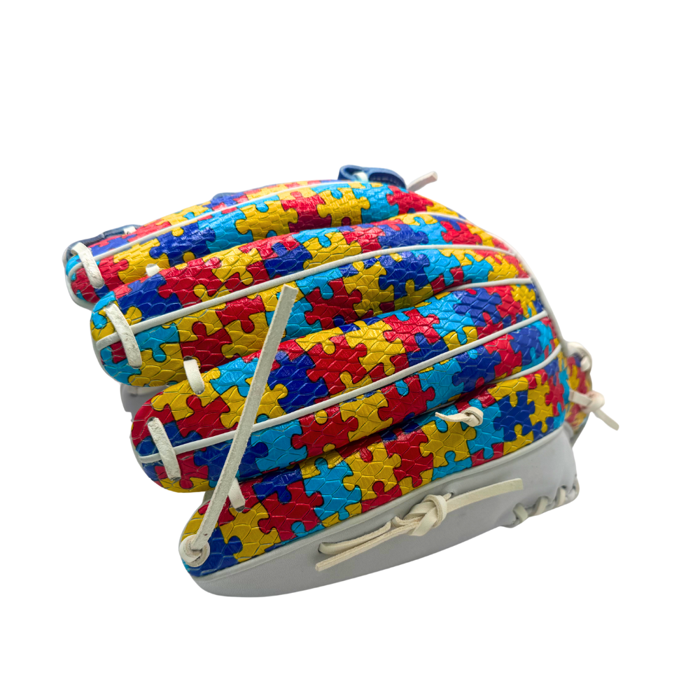 Onyx Fielding Glove - Acceptance