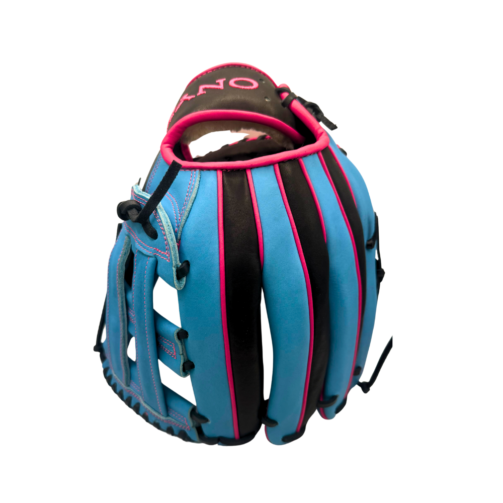 Onyx Fielding Glove - Black, Pink &amp; Blue