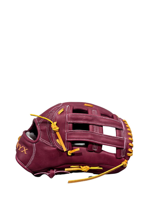 Onyx Maroon Fielding Glove